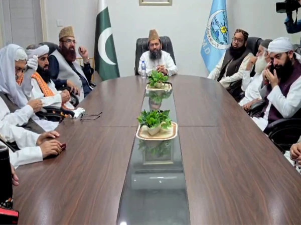 ذوالحجہ کا چاند نظر آگیا، عید الاضحیٰ 27 مئی کو ہوگی