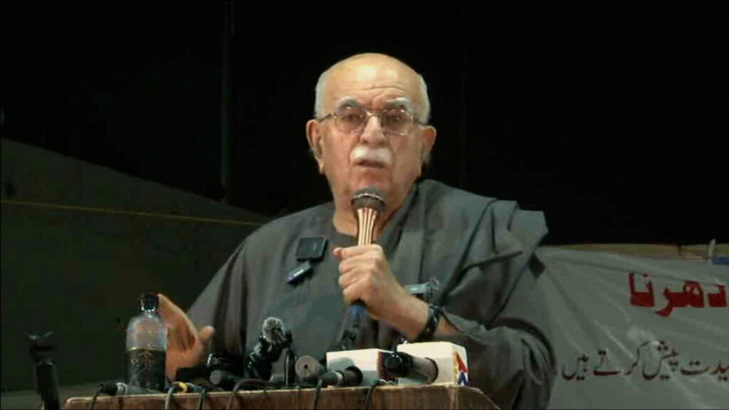 سانحہ زیارت: بغیر ہتھیار پولیس بھیجنے والوں کے خلاف ایف آئی آر درج کی جائے، حکومت کے پاس اختیار نہیں مذاکرات کا ‘ فوری استعفیٰ دے؛ محمود خان اچکزئی
